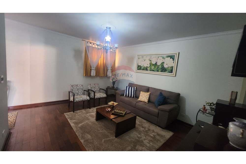 Casa à venda com 3 quartos, 250m² - Foto 11