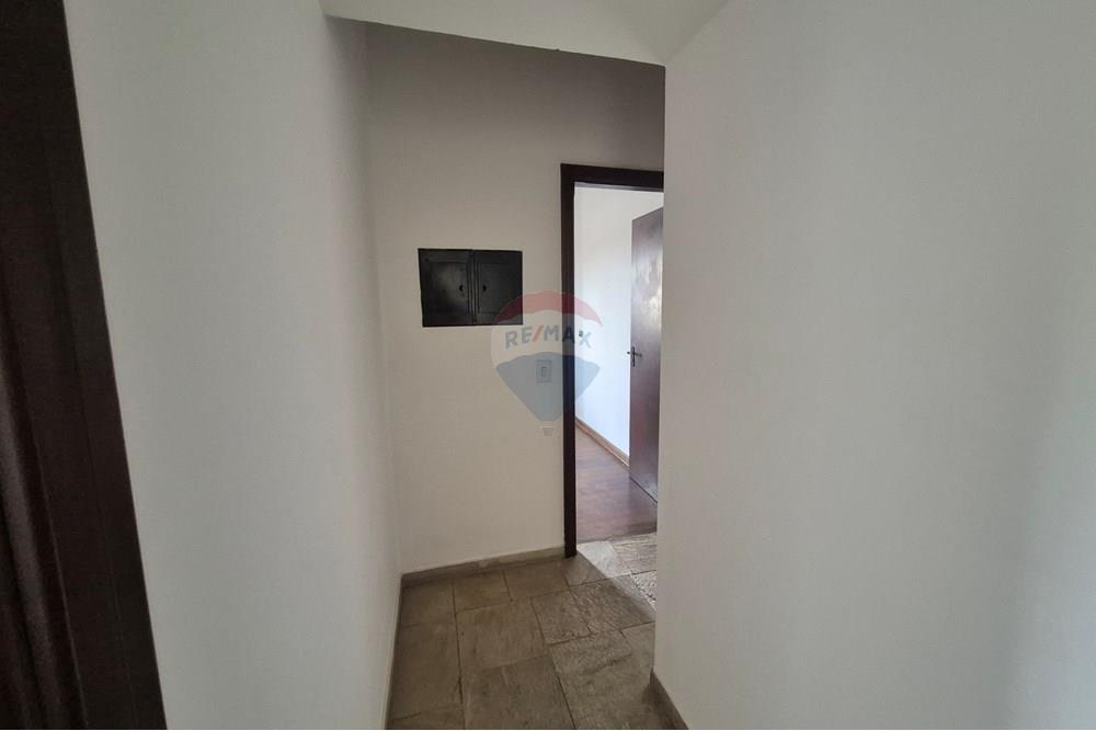 Casa à venda com 5 quartos, 312m² - Foto 32