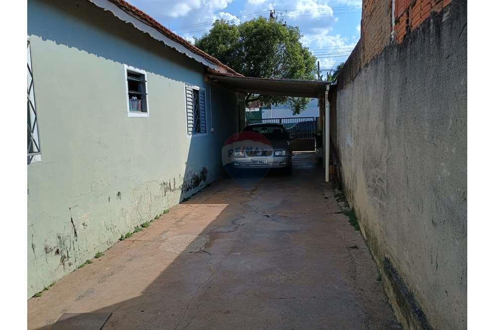 Casa à venda com 4 quartos, 139m² - Foto 9