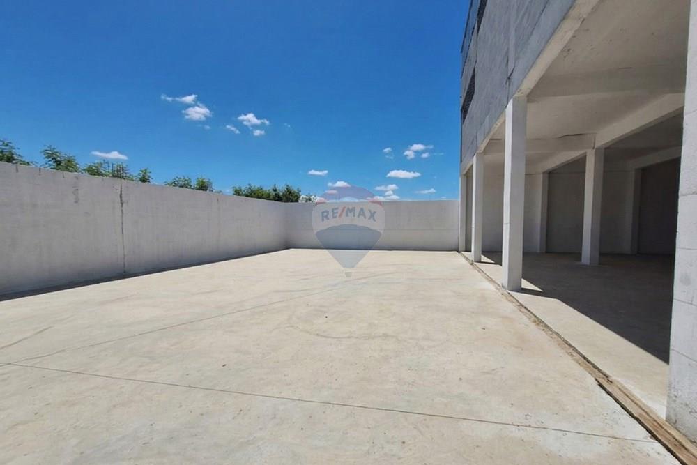 Galpão - Alugar - Piracicaba , São Paulo - Gemini_Generated_Image_ttb19sttb19sttb1.jpg - 690571072-968