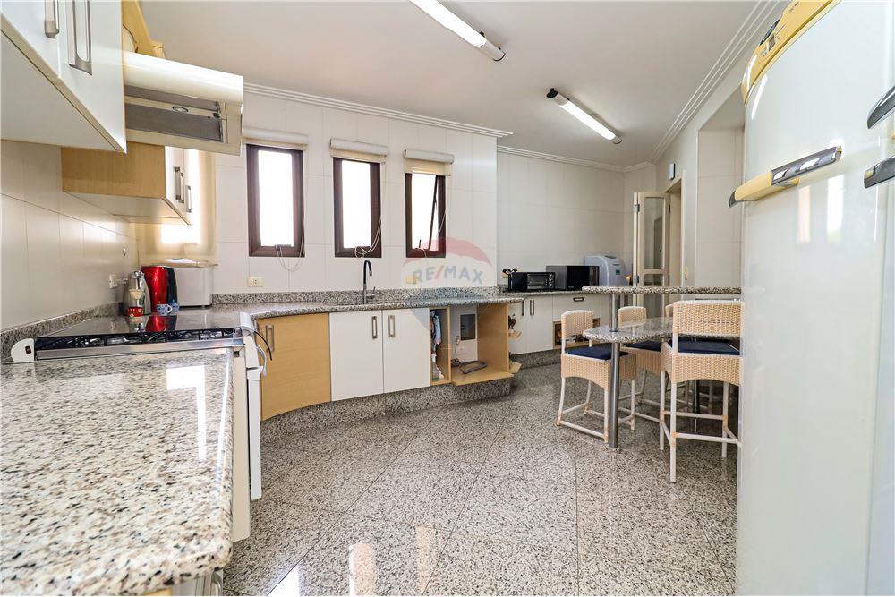 Apartamento à venda com 3 quartos, 254m² - Foto 22