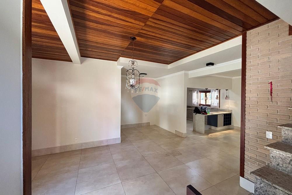 Casa de Condomínio - Alugar - Bragança Paulista , São Paulo - WhatsApp Image 2026-03-27 at 21.26.31.jpeg - 690041204-1