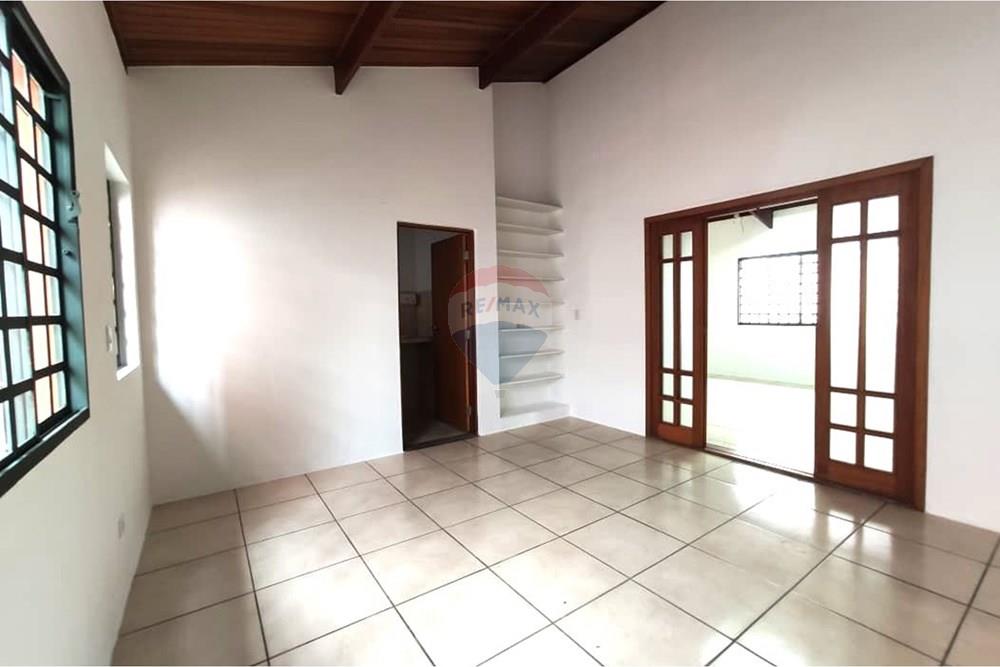 Casa Comercial - Alugar - Atibaia , São Paulo - WhatsApp Image 2026-04-06 at 10.46.33.jpeg - 690471100-280