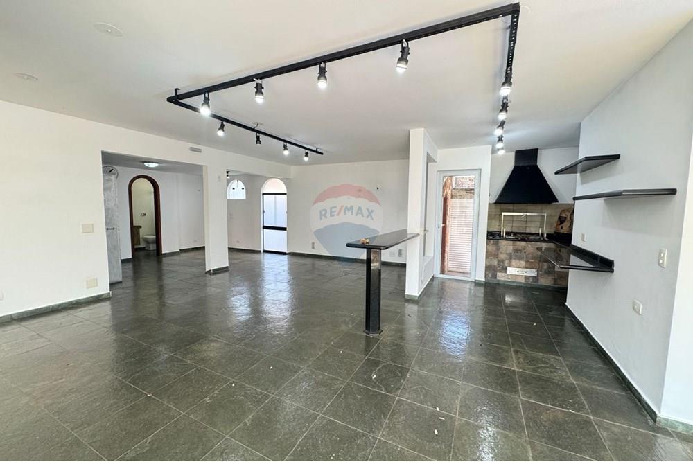 Casa de Condomínio - Alugar - Barueri , São Paulo - Imagem do WhatsApp de 2025-11-28 à(s) 16.19.50_3ca626ed.jpg - 691141037-18