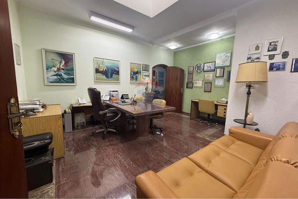 Casa Comercial - Alugar - Bragança Paulista , São Paulo - WhatsApp Image 2026-03-03 at 13.07.40.jpeg - 690041127-159