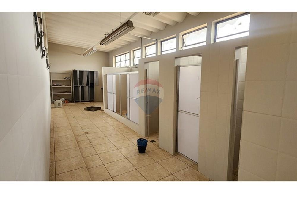 Galpão - Alugar - Valinhos , São Paulo - vest feminino.jpg - 690491079-11