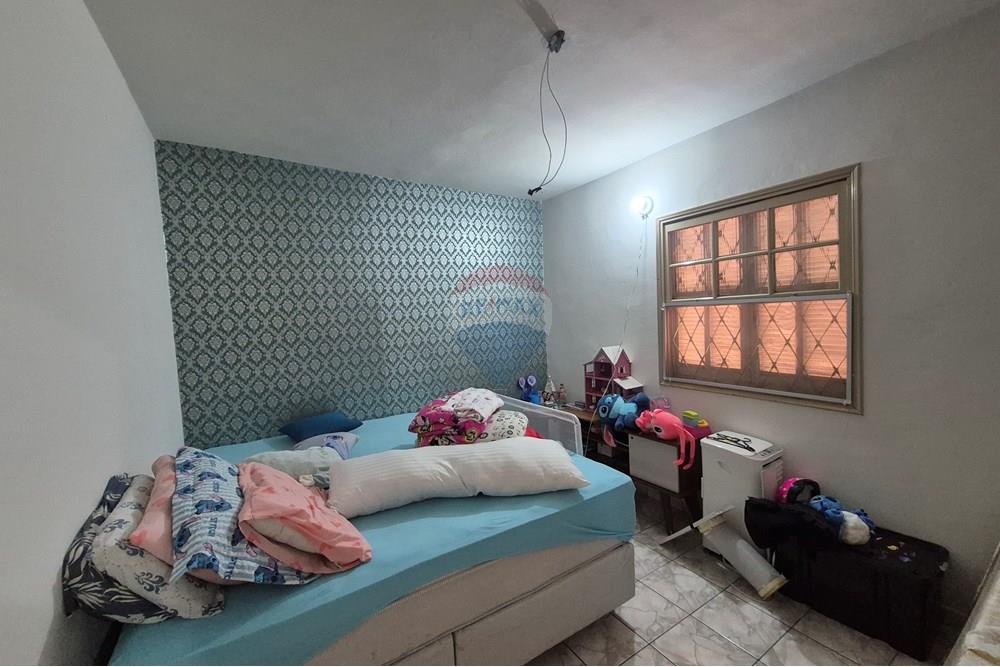 Casa à venda com 5 quartos, 183m² - Foto 27