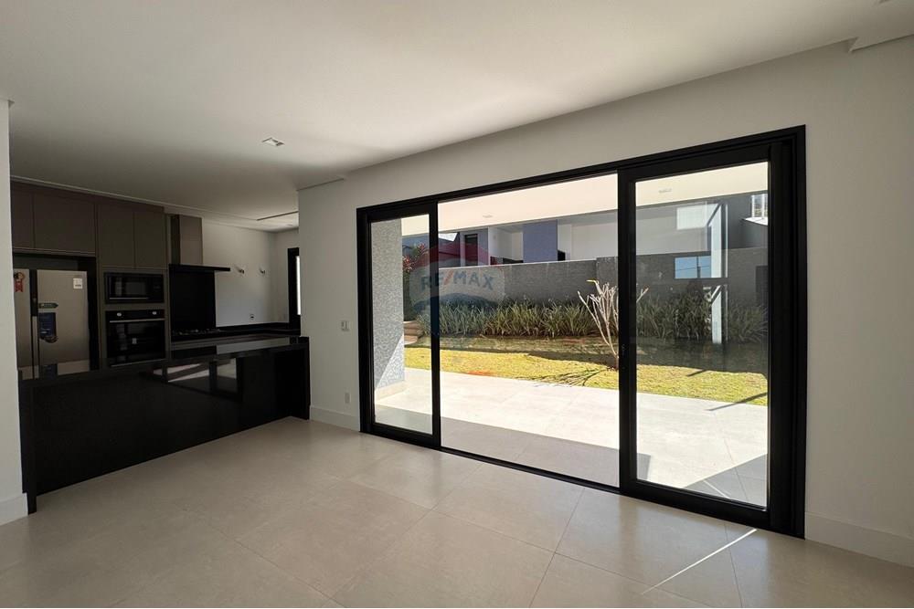 Casa de Condomínio - Alugar - Bragança Paulista , São Paulo - WhatsApp Image 2025-06-02 at 13.22.54 (2).jpeg - 690041052-94