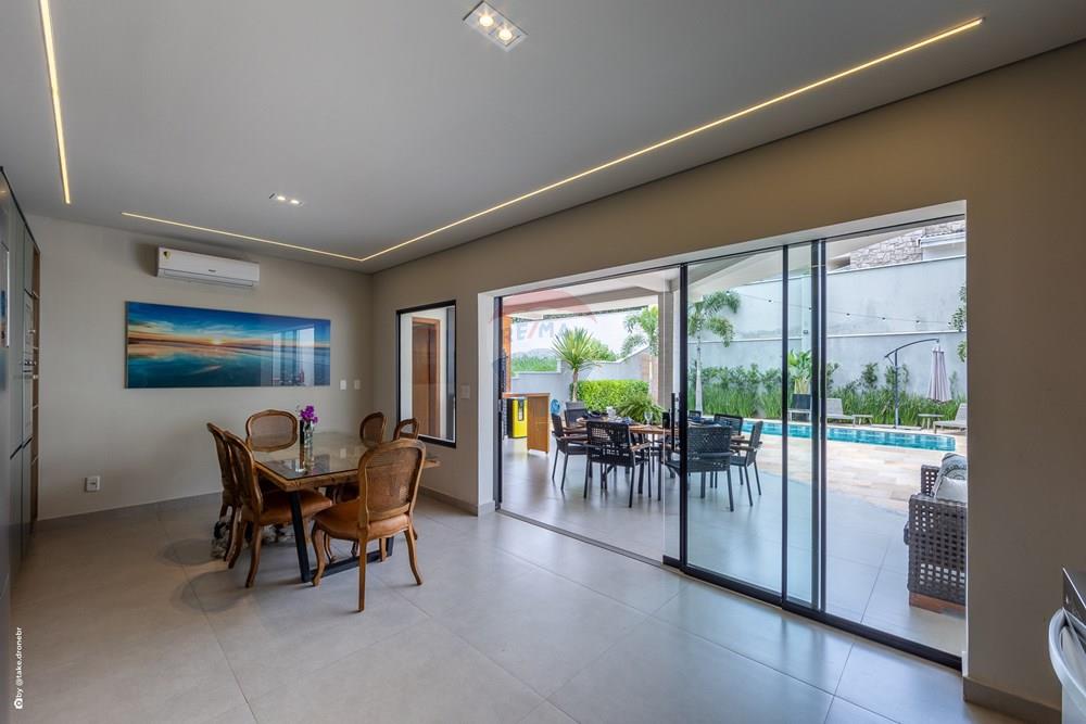 Casa de Condomínio - Venda - Valinhos , São Paulo - TKD-15679.jpg - 690491084-90