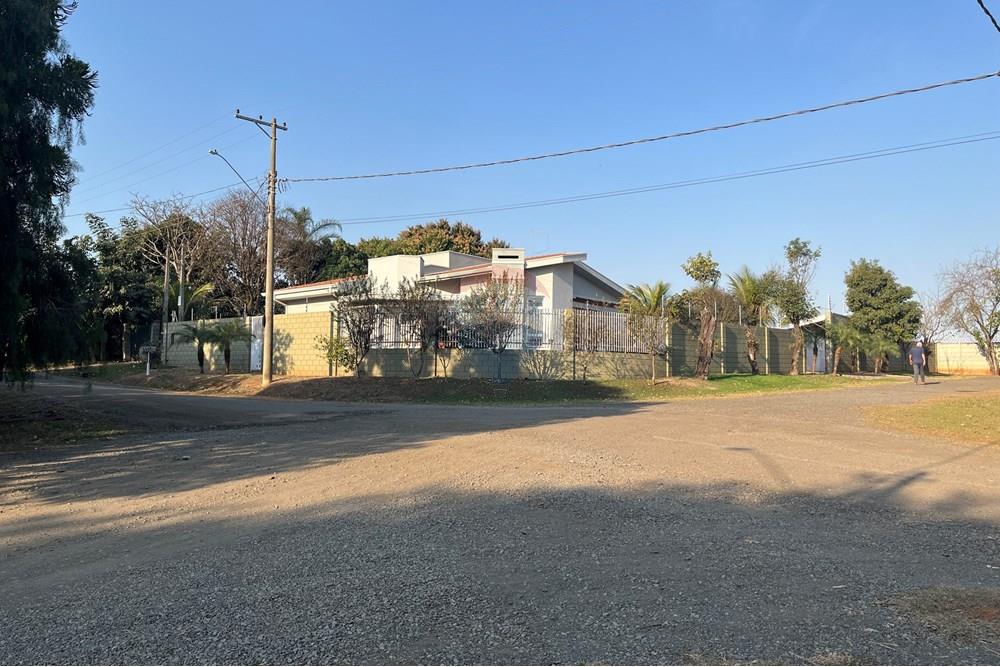 Chácara / Sítio / Fazenda - Venda - Cosmópolis , São Paulo - rua de acesso a casa.JPG - 690511309-2