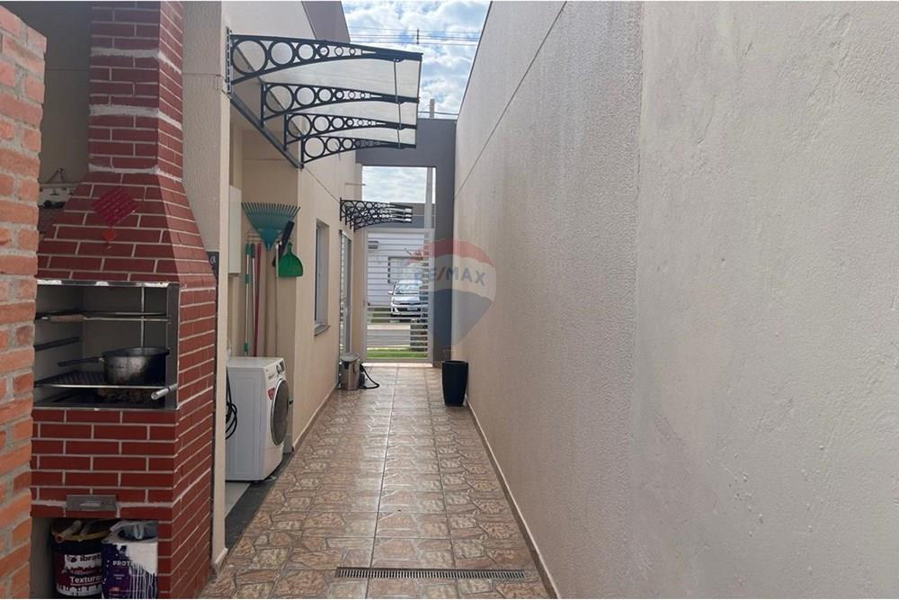 Casa para alugar com 2 quartos, 60m² - Foto 16