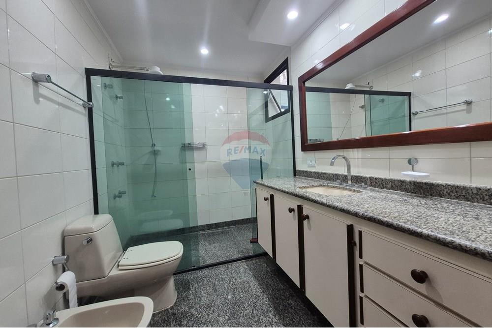 Apartamento à venda com 4 quartos, 221m² - Foto 46