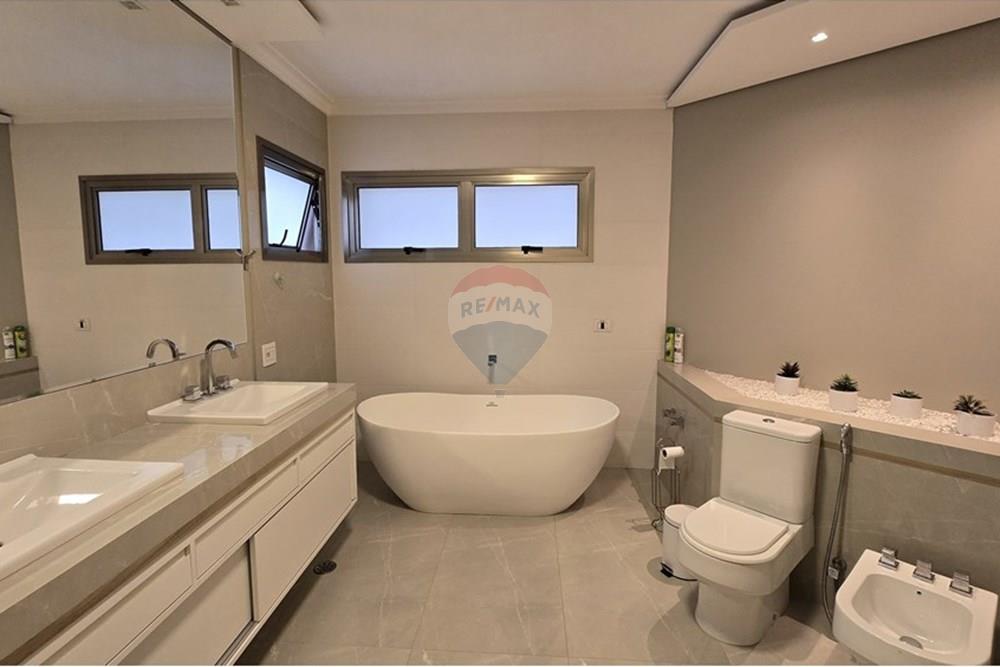 Casa de Condomínio - Alugar - Barueri , São Paulo - WhatsApp Image 2026-03-11 at 11.29.07 (2).jpeg - 691141038-77