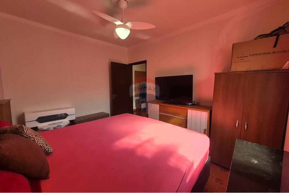 Casa à venda com 5 quartos, 183m² - Foto 7