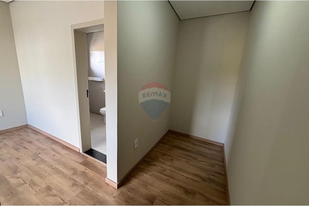 Casa de Condomínio - Venda - Itupeva , São Paulo - WhatsApp Image 2025-06-12 at 15.37.05 (36).jpeg - Closet - 690801050-6