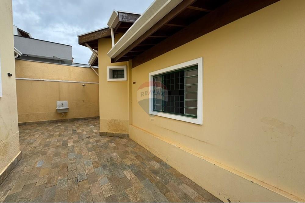 Casa - Alugar - Valinhos , São Paulo - 957d663b-8208-442a-8cc1-e11f356efef5.jpg - 691091001-228