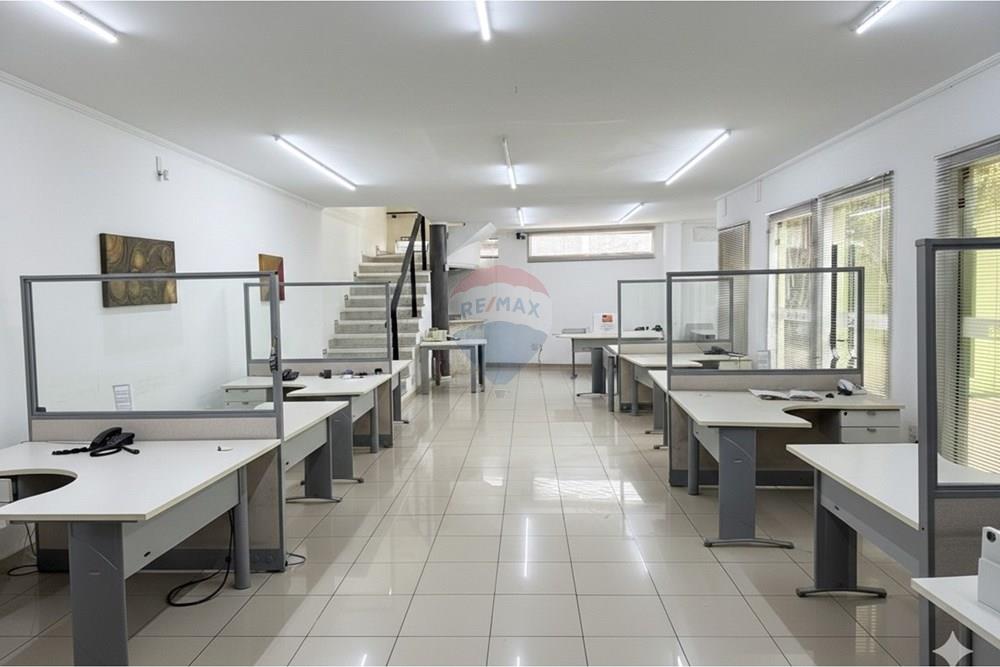 Casa Comercial - Alugar - Campinas , São Paulo - Sala térrea fundos (2ed).jpg - 690681196-2