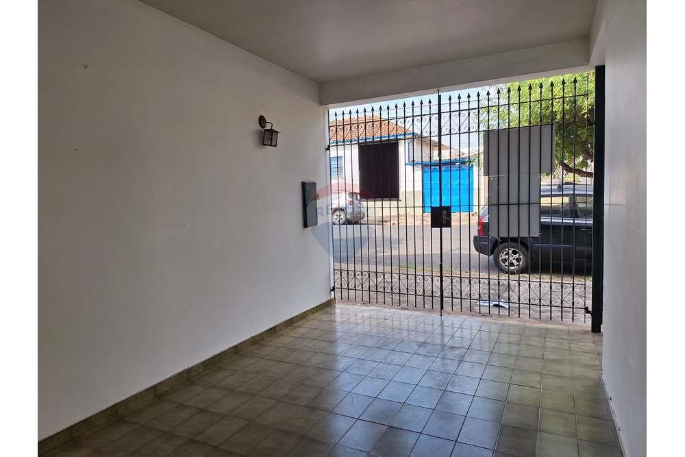 Casa à venda com 6 quartos, 249m² - Foto 61