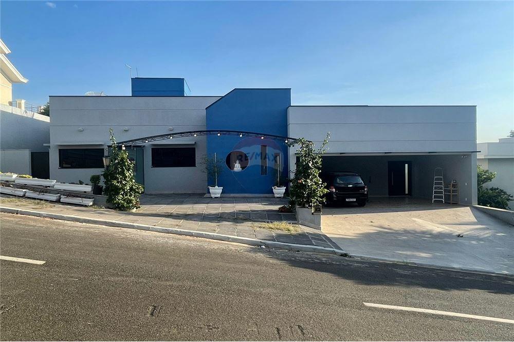 Casa de Condomínio - Alugar - Valinhos , São Paulo - 1 - 690851013-297