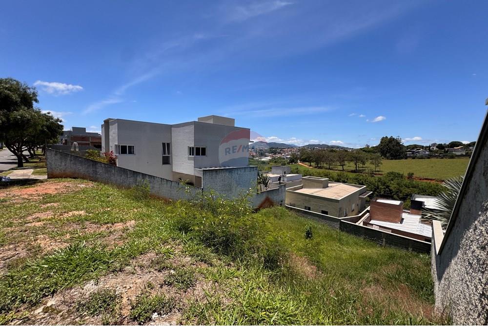 Terreno - Venda - Bragança Paulista , São Paulo - IMG_8878.jpg - 690041018-319