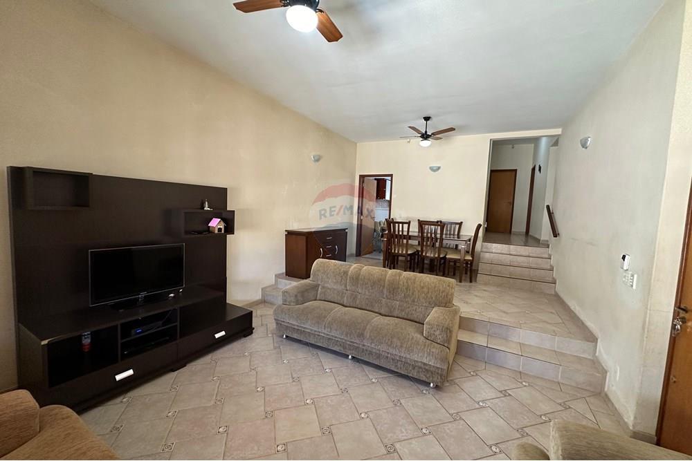 Casa - Venda - Mogi Mirim , São Paulo - WhatsApp Image 2025-02-18 at 08.41.24 (3).jpeg - 690751019-236