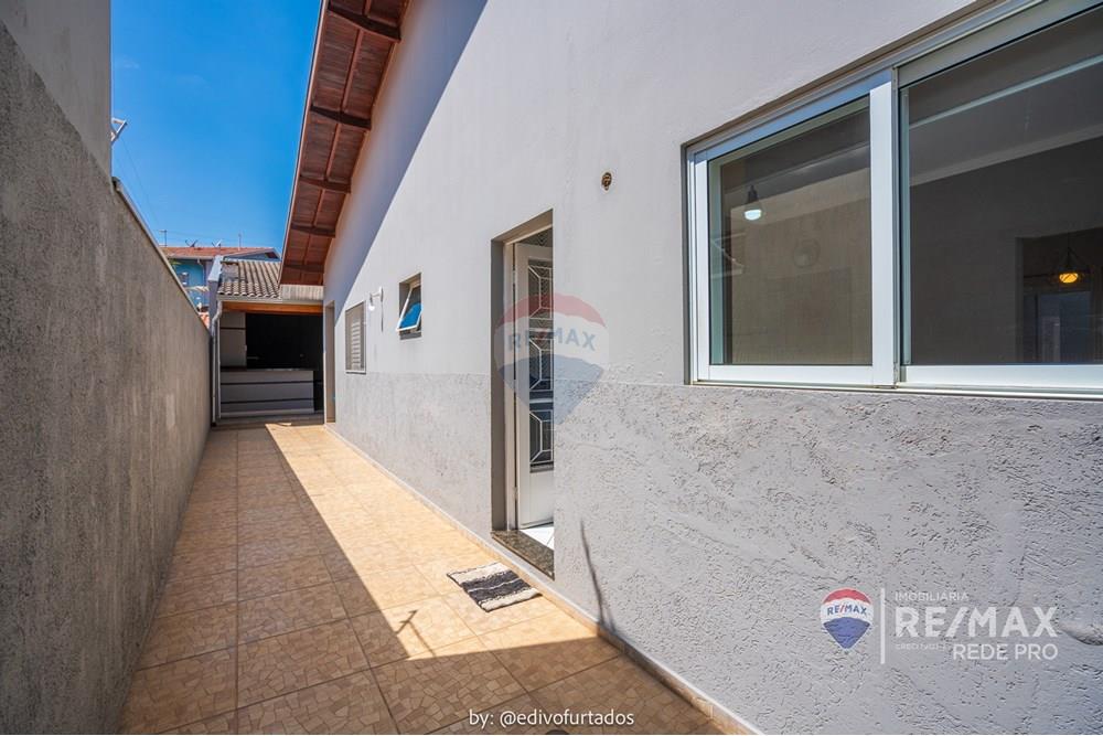 Casa - Venda - Valinhos , São Paulo - EDI09700EDIVO FURTADO SILVA - RG98002306022 SSPCE - CLAUDETE CAIM - PARQUE DAS COLINAS - REMAX REDE PRO - 690851008-547.jpg - 690851008-547