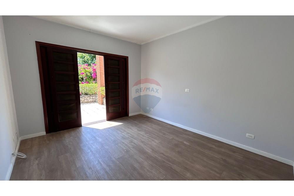 Casa de Condomínio - Alugar - Santana de Parnaíba , São Paulo - IMG_8852.jpeg - Quarto de família - 691141013-20