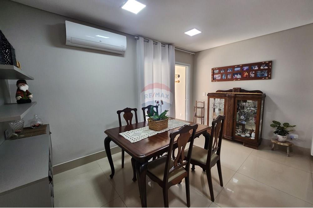 Casa à venda com 3 quartos, 179m² - Foto 60