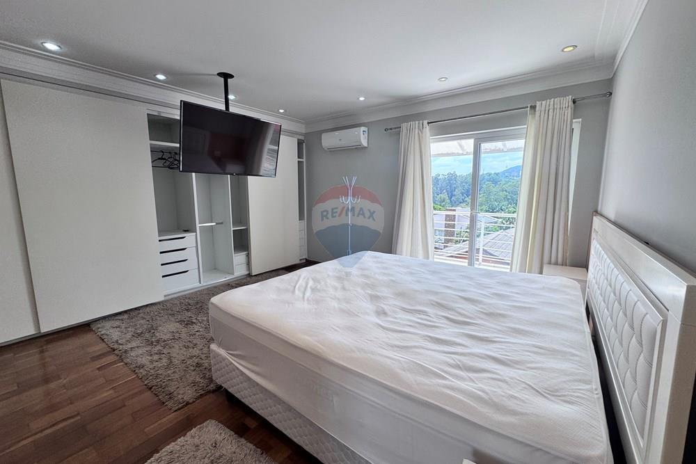 Casa de Condomínio - Venda - Santana de Parnaíba , São Paulo - IMG_1496.JPG - 690951039-40