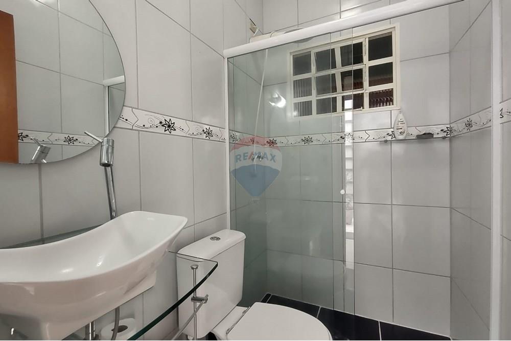 Casa para alugar com 2 quartos, 120m² - Foto 4