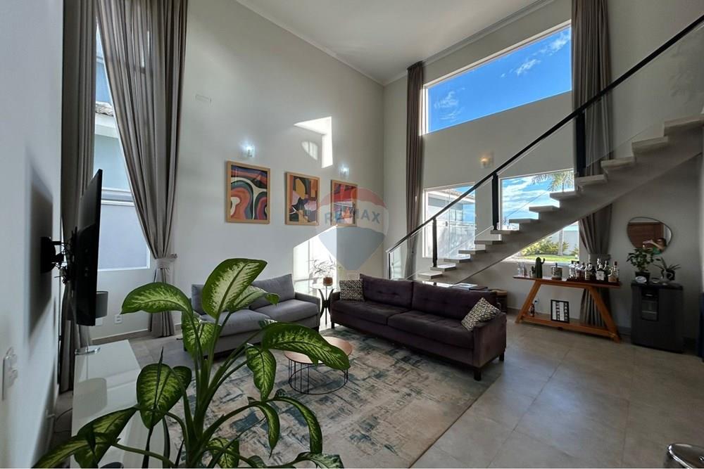 Casa de Condomínio - Venda - Salto , São Paulo - WhatsApp Image 2026-03-28 at 13.28.04 (1).jpeg - Sala de estar - 690651007-54