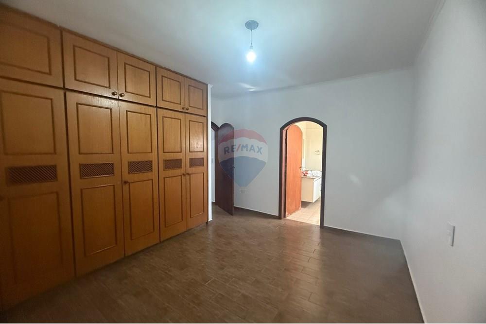 Casa - Alugar - Bragança Paulista , São Paulo - WhatsApp Image 2025-09-19 at 14.10.07.jpeg - 690041127-44