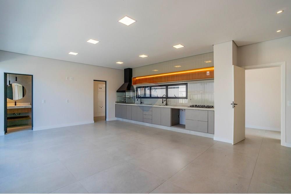 Casa de Condomínio - Venda - Valinhos , São Paulo - foto imobiliaria-BRMAKER- .-9.jpg - 690491084-85