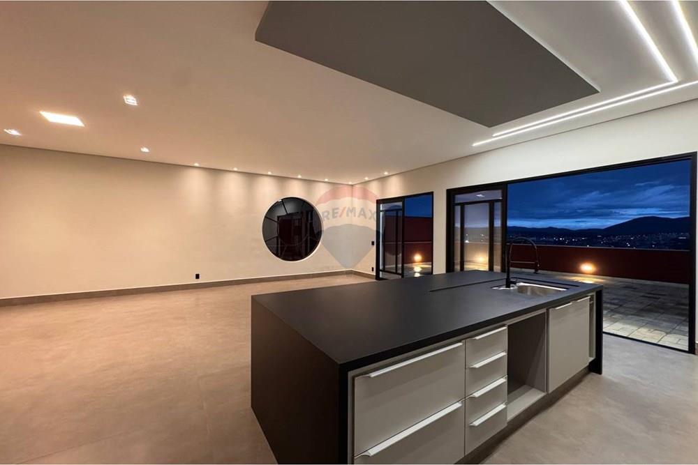 Casa - Venda - Bragança Paulista , São Paulo - photo_14_2026-02-16_15-31-10.jpg - 690041018-333