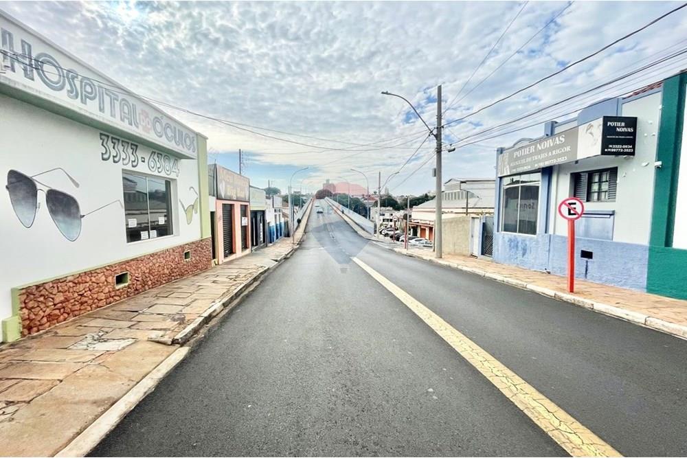 Casa - Venda - Araraquara , São Paulo - 539905be-2772-47a4-9bbc-6cdac5744de7.jpg - 690151043-63