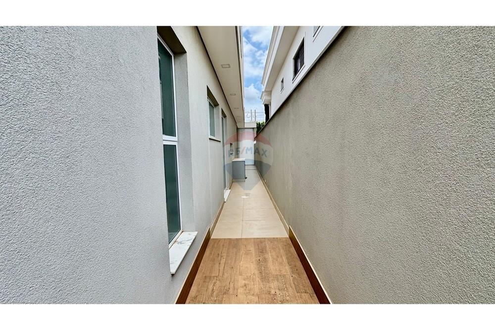 Casa de Condomínio - Alugar - Santa Bárbara d'Oeste , São Paulo - WhatsApp Image 2025-11-17 at 20.03.29.jpeg - Quintal - 690231086-51