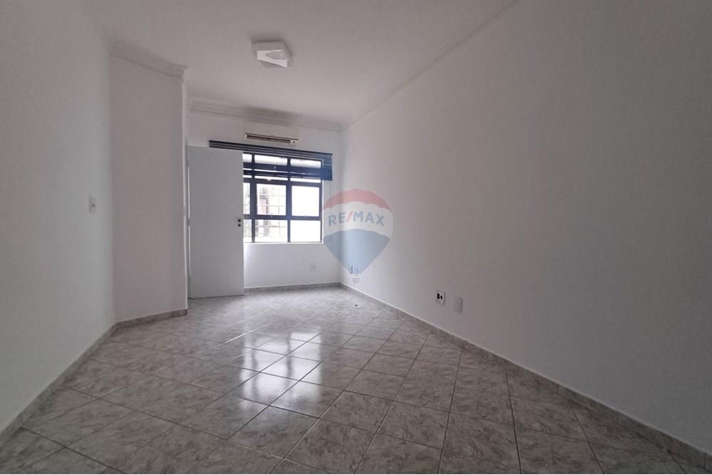 Cj. Comercial/ Sala - Alugar - Piracicaba , São Paulo - WhatsApp Image 2025-05-28 at 15.40.24 (8).jpeg - Sala de trabalho - 690781150-47