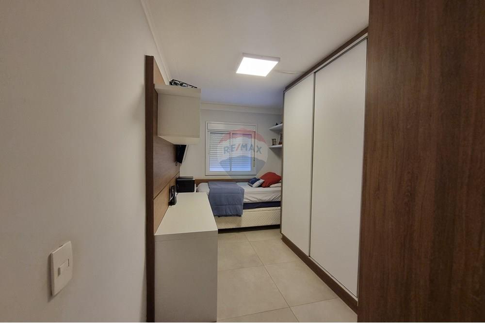 Apartamento à venda com 2 quartos, 62m² - Foto 10