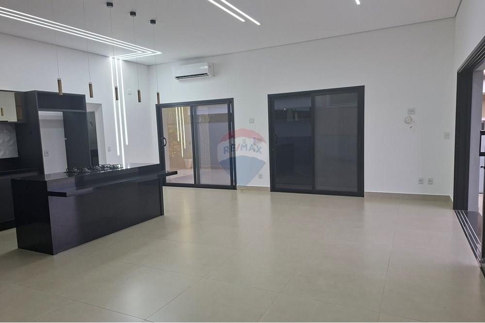 Casa de Condomínio - Alugar - Valinhos , São Paulo - 20251013_164637.jpg - 690541202-56