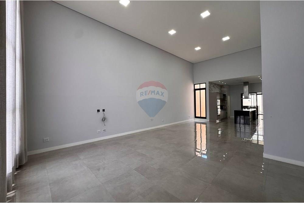 Casa de Condomínio - Venda - Bragança Paulista , São Paulo - photo_5107203641436736620_y.jpg - 690041010-117