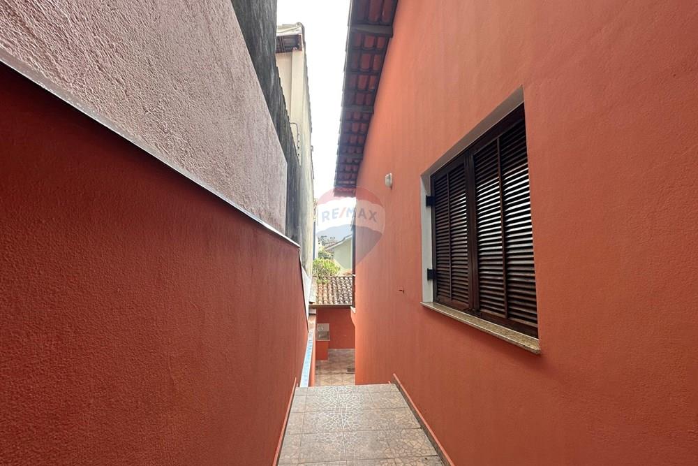 Casa - Alugar - Bragança Paulista , São Paulo - 20 Corredor Lateral.jpeg - 690041129-28