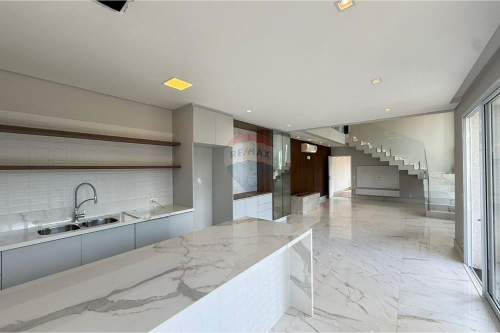 Casa de Condomínio - Venda - Bragança Paulista , São Paulo - WhatsApp Image 2026-02-17 at 19.05.40 (3).jpeg - Cozinha - 690041135-39