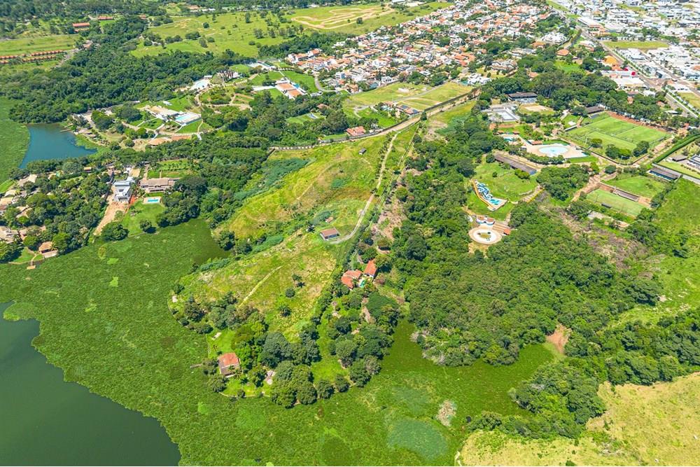 Chácara / Sítio / Fazenda - Venda - Americana , São Paulo - Chácara à venda no Balneário Riviera, AmericanaSP – 1 quarto, 1 banheiro e 30.000m² de terreno pela REMAX AZZO (10).jpg - Fachada - 690231077-21