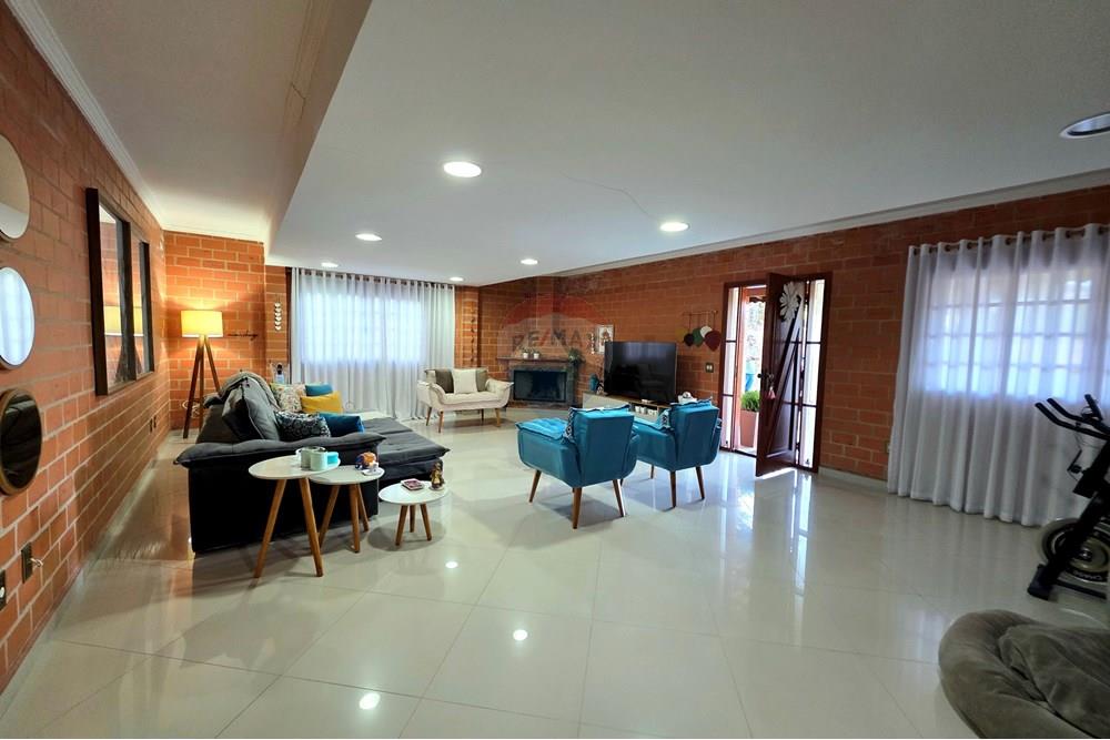 Casa de Condomínio - Venda - Serra Negra , São Paulo - 20250812_163923.jpg - Sala de estar - 690291056-48