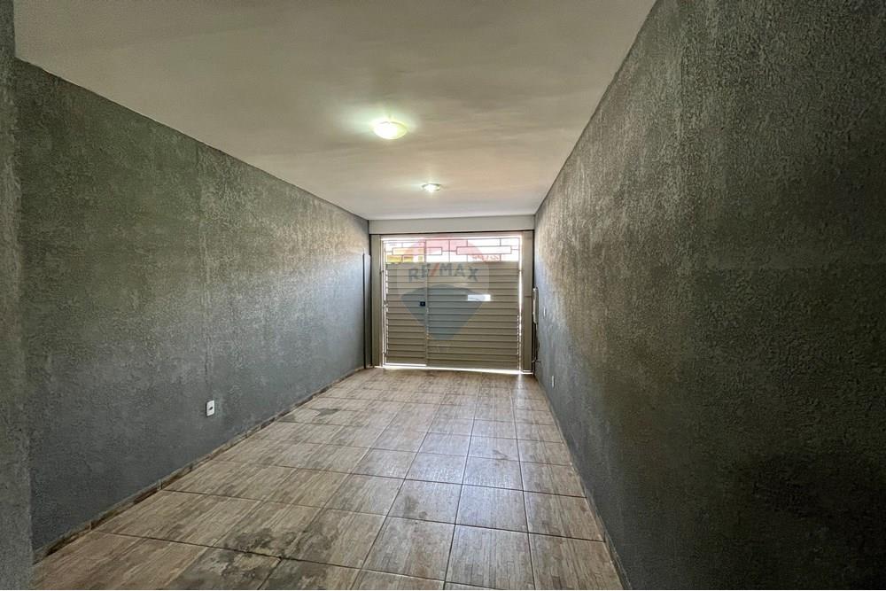 Sobrado - Venda - Bragança Paulista , São Paulo - IMG_2642.jpeg - Garagem - 690041158-9