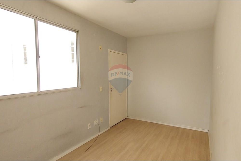 Apartamento à venda com 2 quartos, 46m² - Foto 3