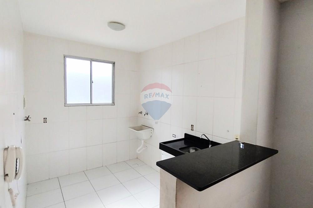 Apartamento à venda com 2 quartos, 46m² - Foto 2