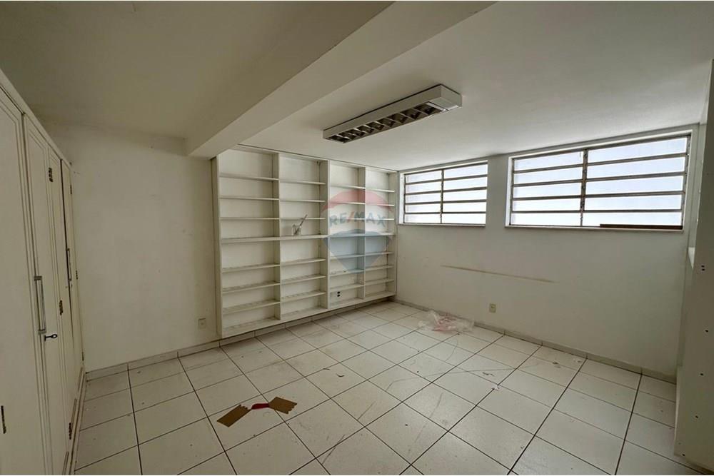 Casa Comercial - Alugar - Piracicaba , São Paulo - WhatsApp Image 2025-02-07 at 17.22.42 (18).jpeg - 690781069-95