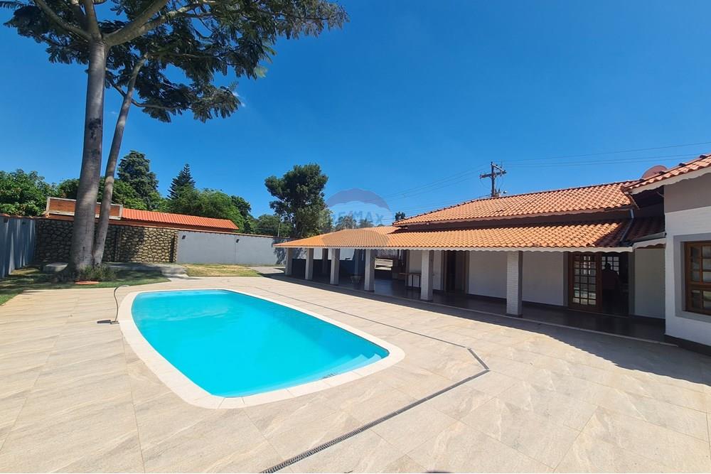 Casa para alugar com 3 quartos, 343m² - Foto 24