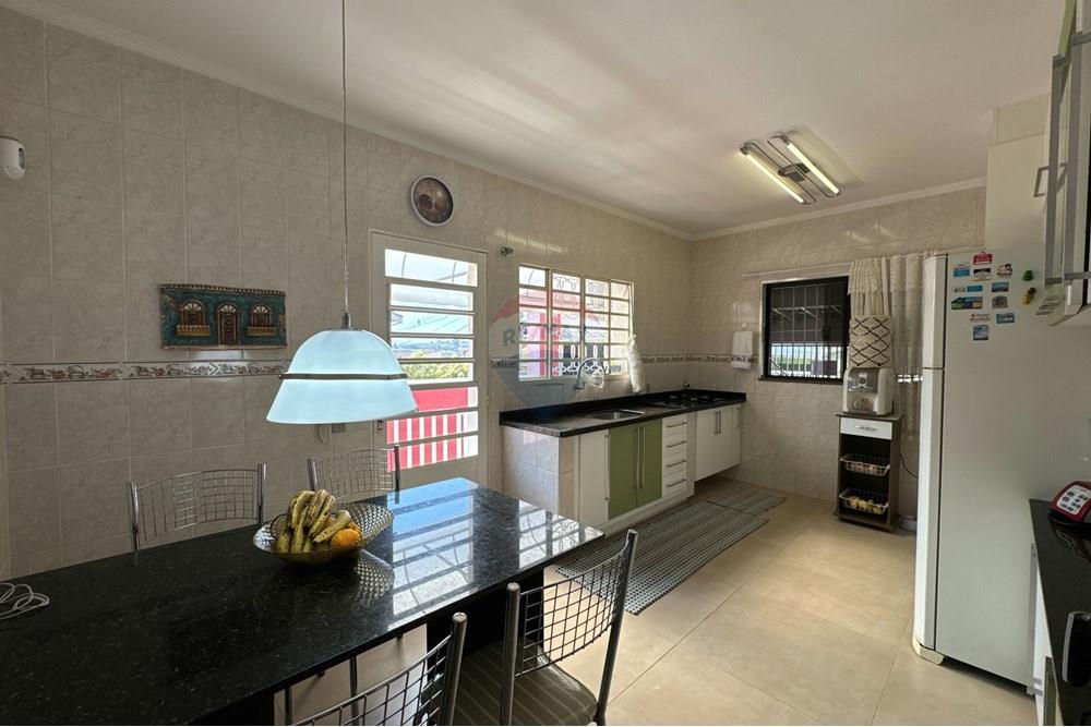 Casa - Venda - Bragança Paulista , São Paulo - DJI_20250630_120038_263.jpg - Cozinha - 690041040-57